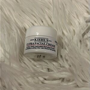 6/$25 Kiehl’s ultra facial cream sample